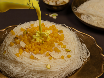 Pheni with Badam Milk
